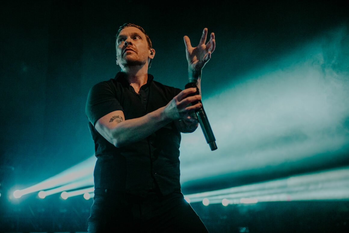 Show Review Shinedown brings the heat at packed Phoenix show Atlas