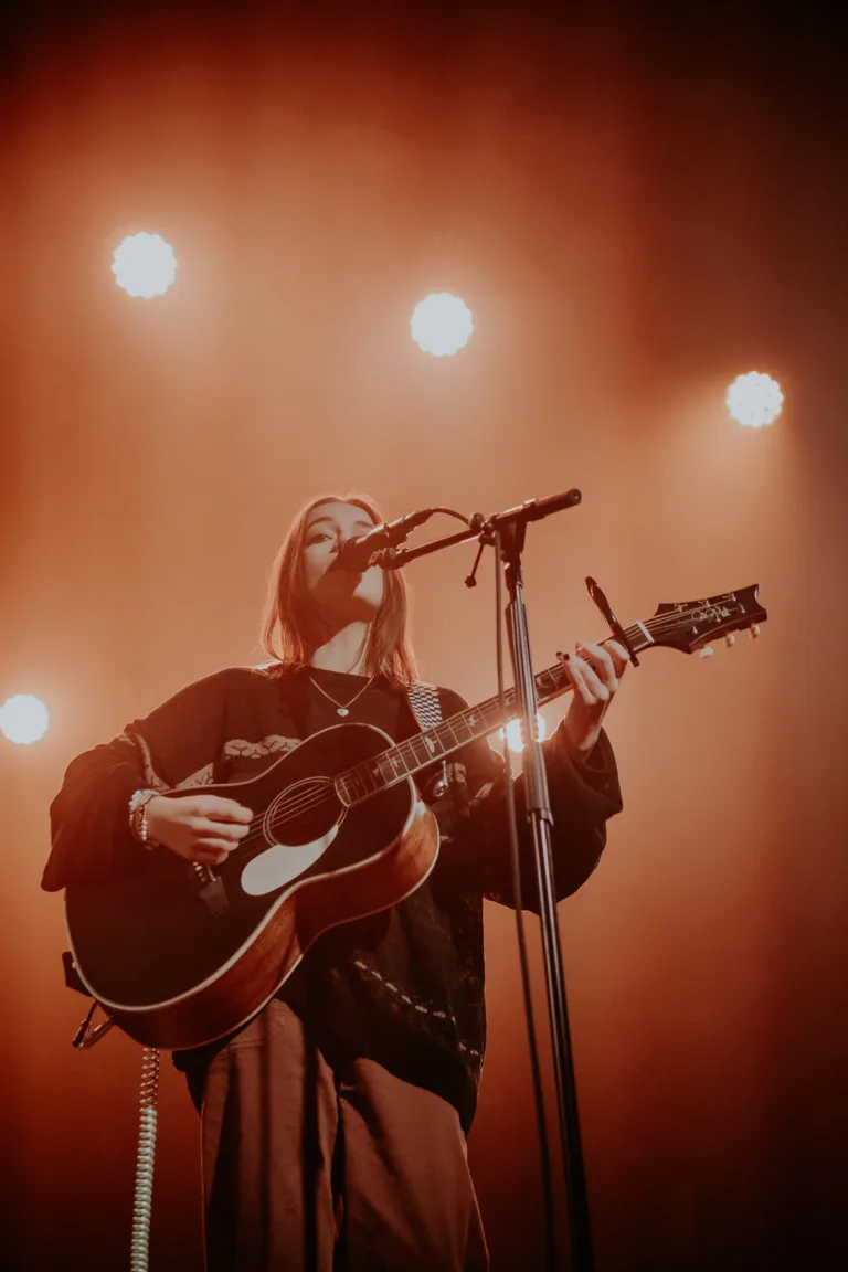 Dean Lewis
