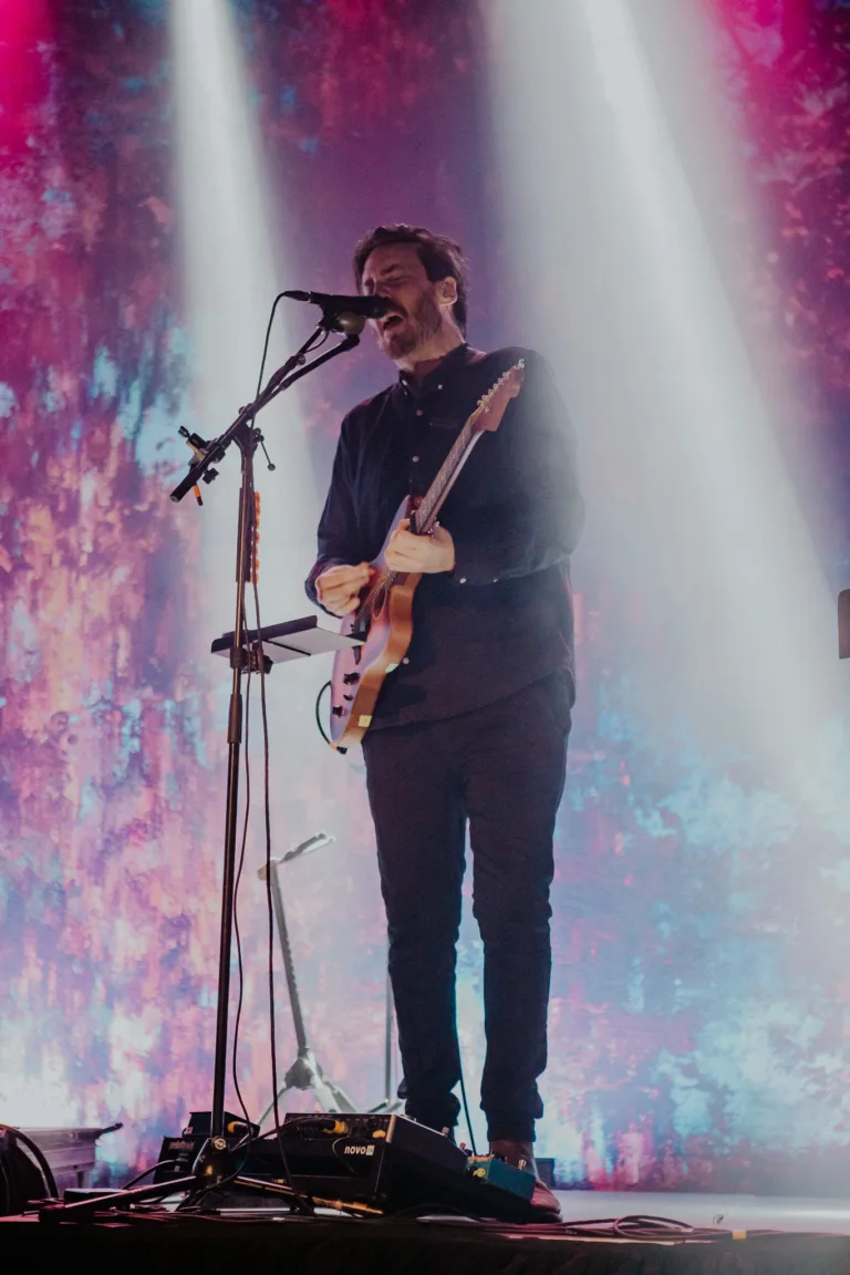 Dean Lewis