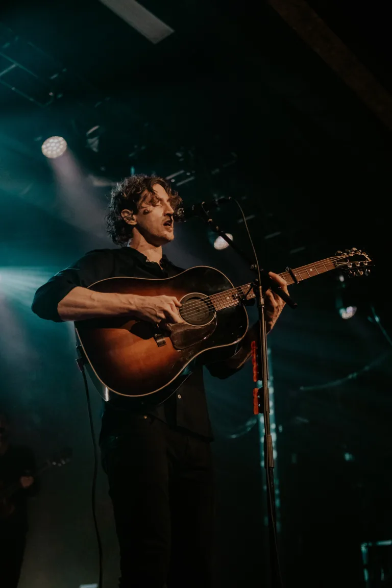 Dean Lewis