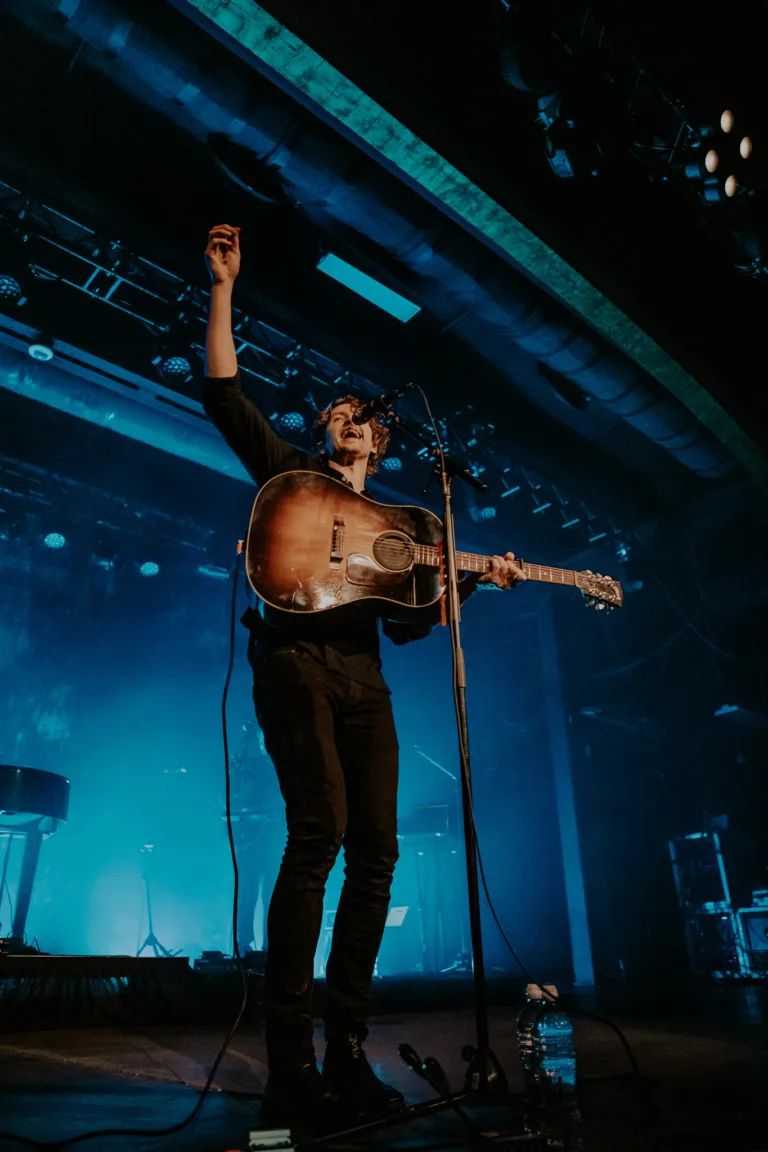 Dean Lewis