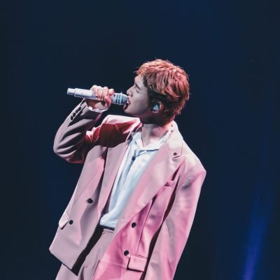 ONEW