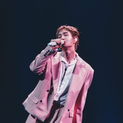ONEW