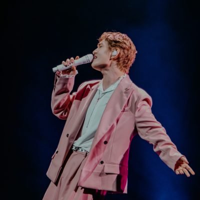 ONEW
