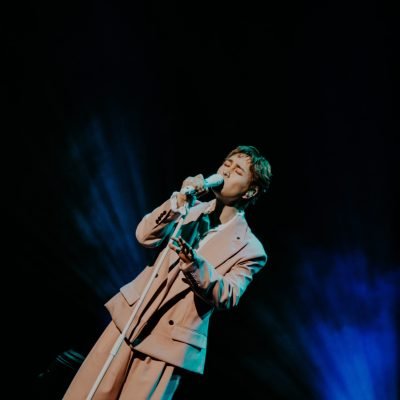 ONEW