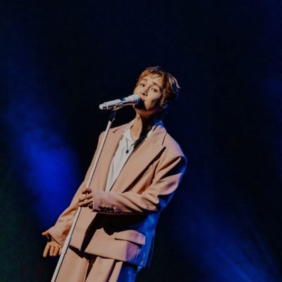 ONEW