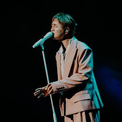 ONEW