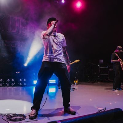 Neck Deep