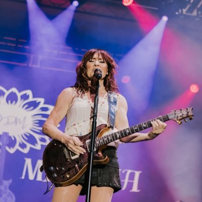 Jo Dee Messina