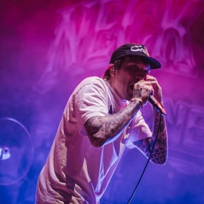 Neck Deep