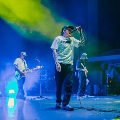 Neck Deep