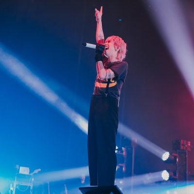 ONE OK ROCK