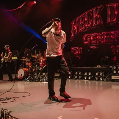 Neck Deep
