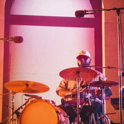 Khruangbin