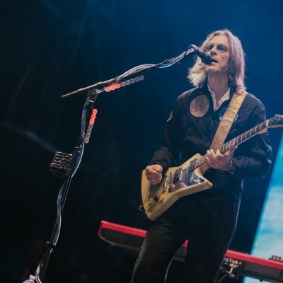 Weezer- Riot Fest 2025