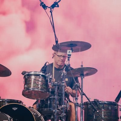 Weezer- Riot Fest 2025