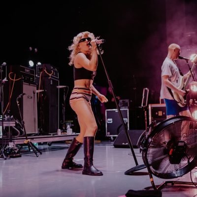 Amyl and the Sniffers