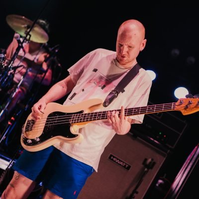 Amyl and the Sniffers