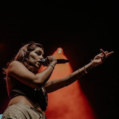 VALÉ