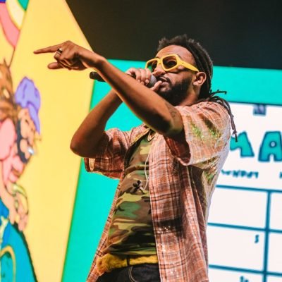 Amine