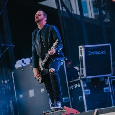 Evanescence- Sick New World