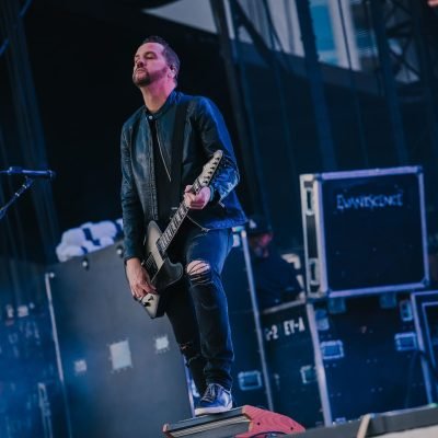 Evanescence- Sick New World