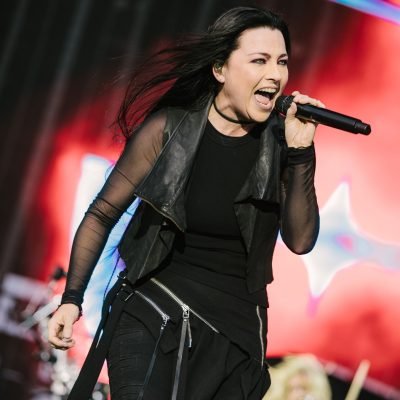 Evanescence- Sick New World
