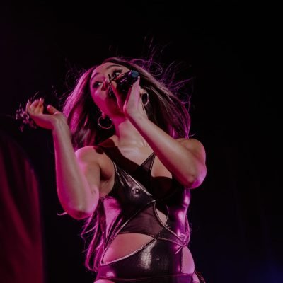 FLO