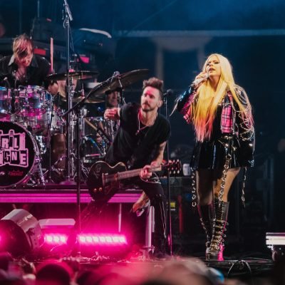 Avril Lavigne- WWWY 2025