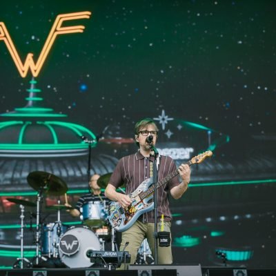 Weezer- Minnesota Yacht Club