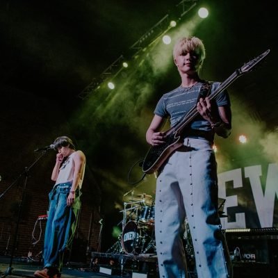 ONEWE