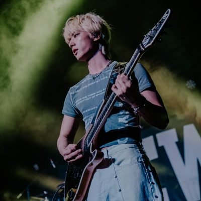 ONEWE