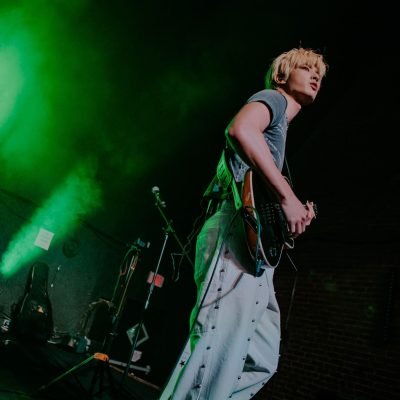 ONEWE