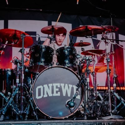 ONEWE