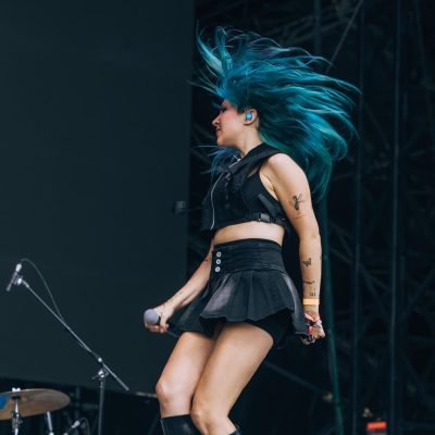 Charlotte Sands- All Your Friends Fest