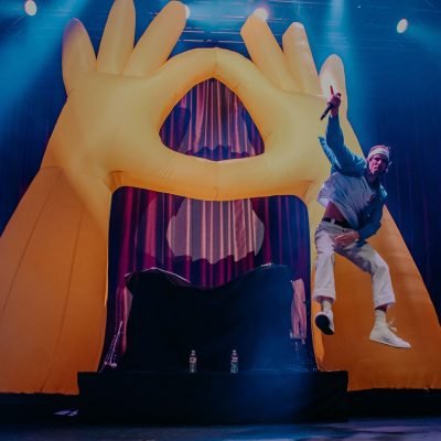 3OH!3
