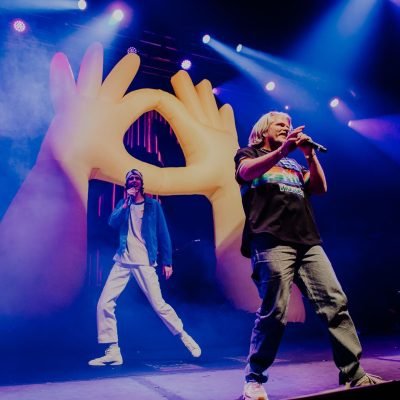 3OH!3