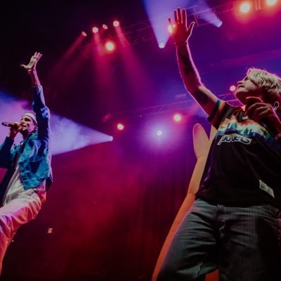 3OH!3