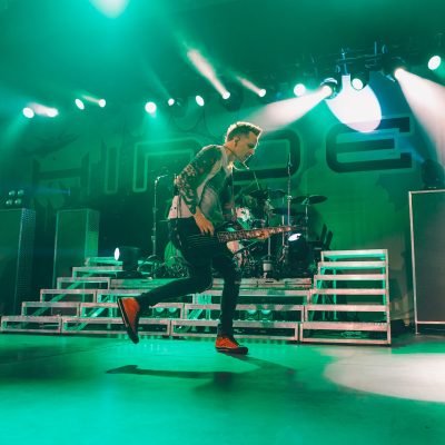 Hinder