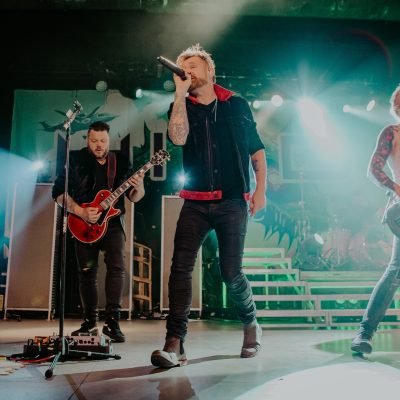 Hinder