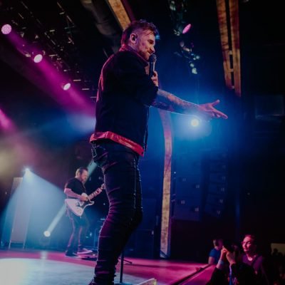 Hinder