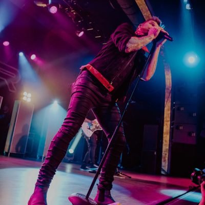 Hinder