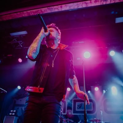 Hinder
