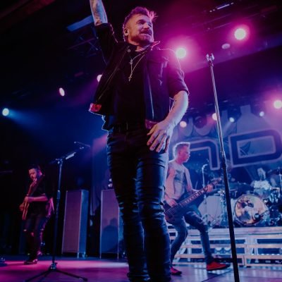 Hinder