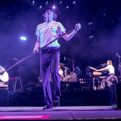 Cage the Elephant