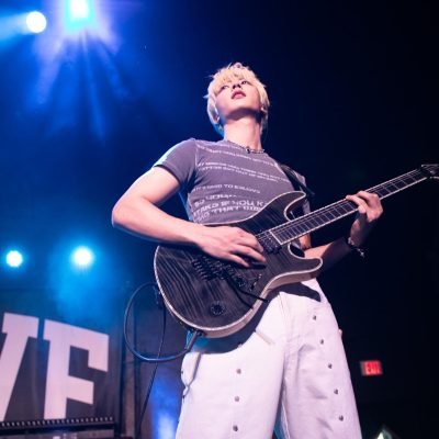 ONEWE