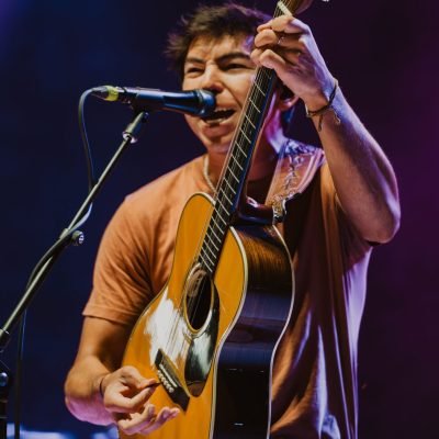 Wyatt Flores