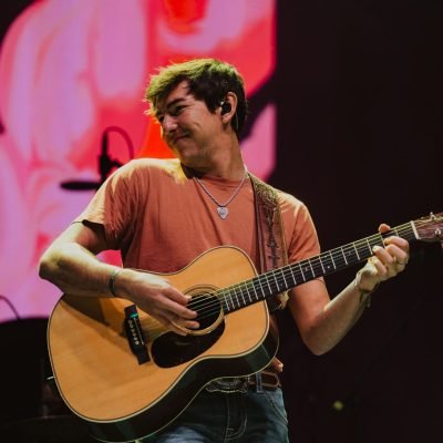 Wyatt Flores