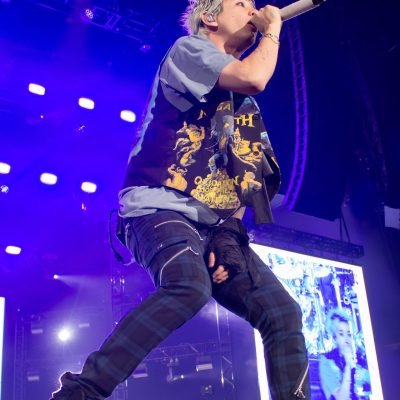 ONE OK ROCK
