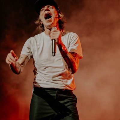 Cage the Elephant